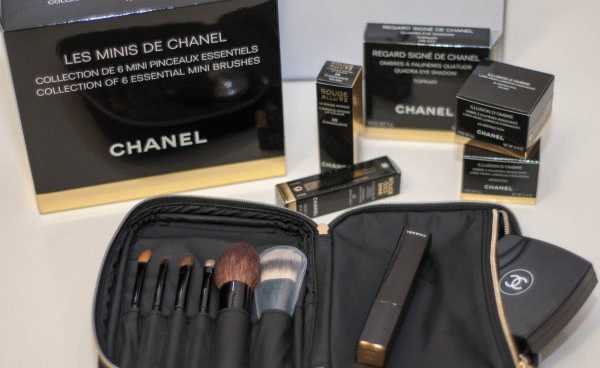 Chanel Les Minis de Chanel, collection of 6 essential mini brushes - набор кистей фото