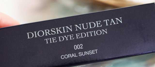 Dior Diorskin Nude Tan Tie Dye Edition Blush Harmony With Kabuki Brush  фото