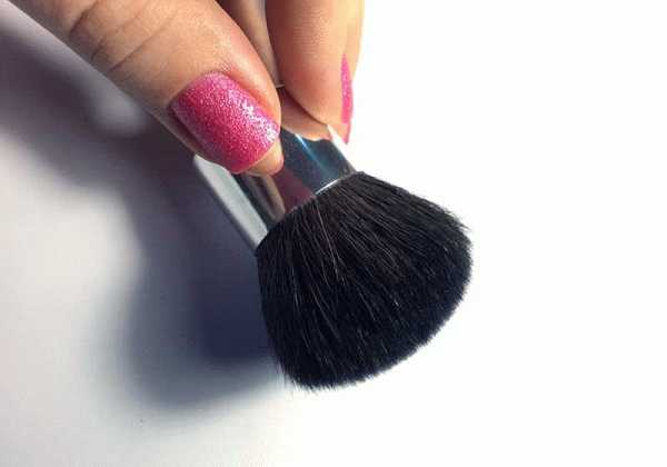 Dior Nude Shimmer Instant Illuminating Powder With Kabuki Brush  фото