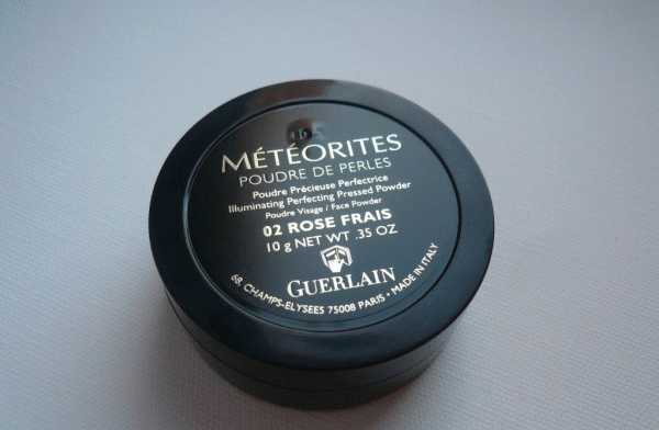 Guerlain Meteorites Poudre de Perles Illuminating Perfecting Pressed Powder  фото