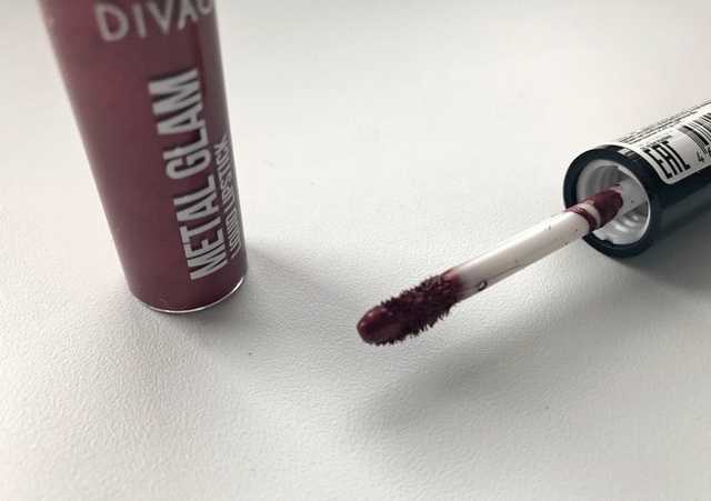 Divage Metal Glam Liquid Lipstick  фото
