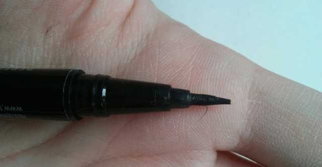 Мои идеальные стрелки с подводкой для глаз Tony Moly Perfect Eyes Long Kinny Gel Pen Liner фото