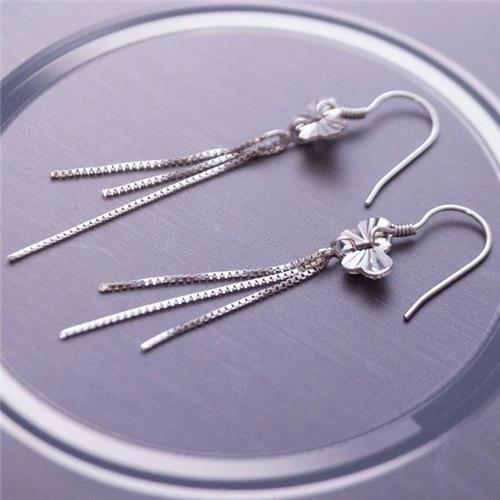 Красивые серёжки из серебра из магазина Rinntin S925 Silver Jewels Store. фото