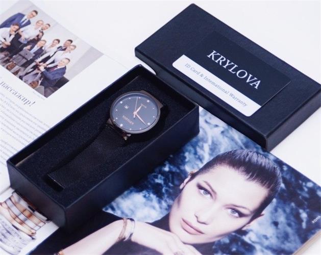Модные минималистические роскошные наручные часы для мужчин. фото